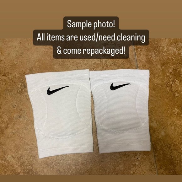 COPY - Nike Streak Dri-Fit Volleyball Knee Pads (White, XL/XXL) - Picture 1 of 3
